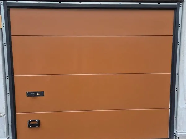 Garage fermé sécurisé 10.5 m² (Porte automatique) - Strasbourg centre Bd de la Marne