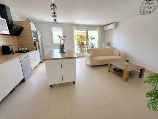 Appartement T5 de 91,04 m2 Istres 220 000 EUR