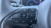 Toyota Yaris 116h Collection 5p MC24 — photo 19