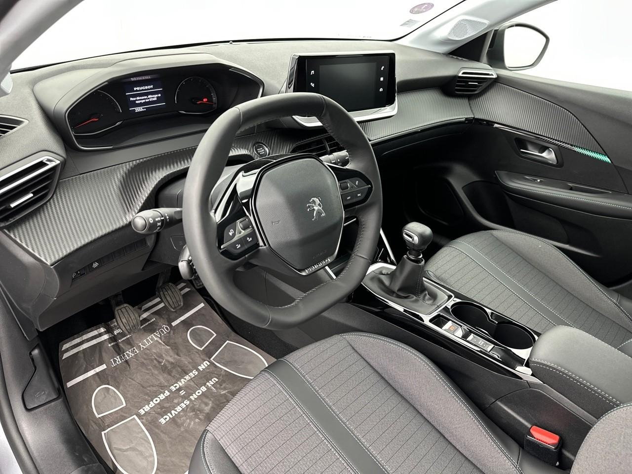 Peugeot 208 puretech 100 s&s bvm6 allure — photo 8