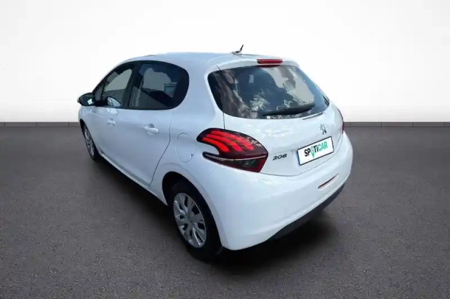 Peugeot 208 affaire bluehdi 100 s&amp;s bvm5 — photo 4