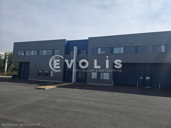 Local d'activité 1038 m²
