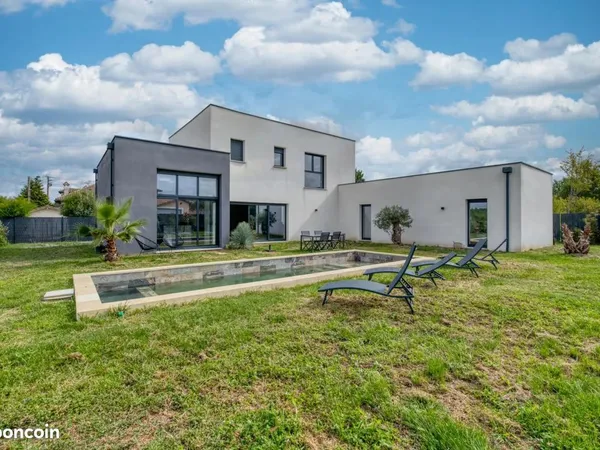 Maison 6 pièces 200 m²