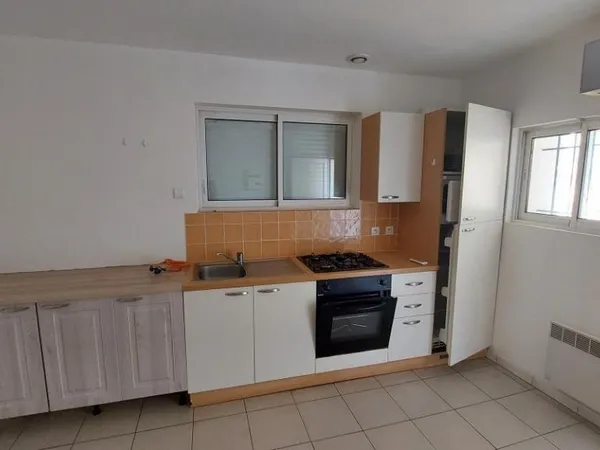 Studio 1 pièce 24 m²