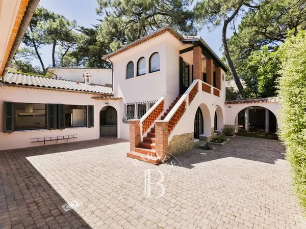 LA BAULE - LAJARRIGE - Villa de caractère