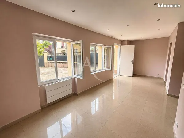 Maison 5 pièces 104 m²