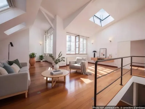 Maison 8 pièces 326 m²