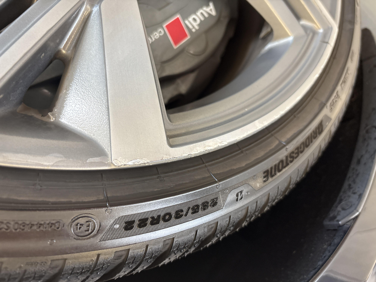 Audi RS6 Avant V8 4.0 TFSI 600 Tiptronic 8 Quattro — photo 23