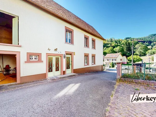 En exclusivité : À Rombach-le-Franc, une maison à façonner selon vos envies