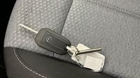 Opel Corsa 1.2 Turbo Hybrid 110ch Business e-DCT6 — photo 16