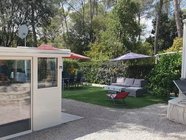 Terrain 365 m²