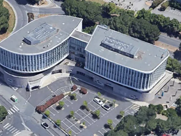 Bureaux 2250 m²