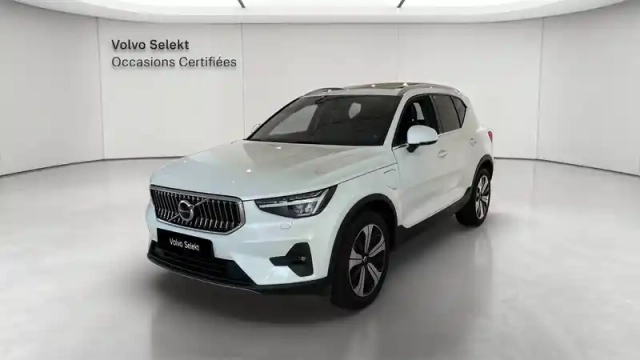 Volvo Xc40 t4 recharge 129+82 ch dct7 — photo 1
