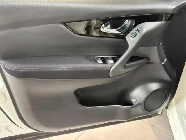 Nissan Qashqai 1.3 dig-t 140ch acenta 2019 euro6-evap — photo 12