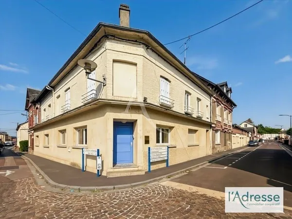 Local commercial 180 m²