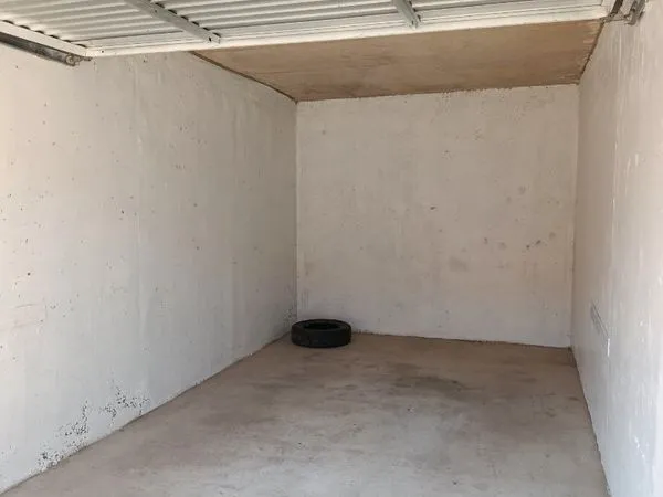 Garage à louer