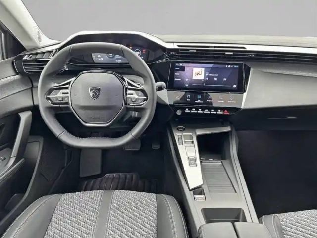 Peugeot 308 sw hybrid 145 e-dcs6 — photo 8