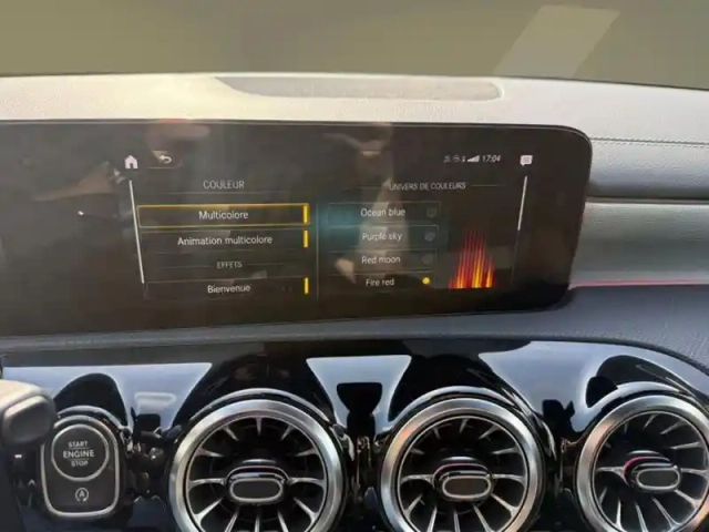 Mercedes Classe A camera   pack sport black — photo 14