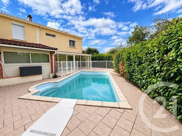 Maison 5 pièces 192 m²