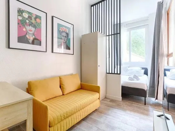 Vends local commercial - 19.33 m² - 1 pièce, 1 chambre - Paris 11ème