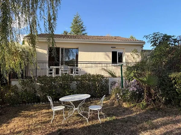Maison de plain-pied 3 pièces 66 m²