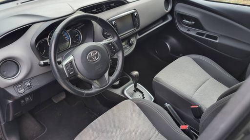 Toyota Yaris 1.5 VVT-i 100h E-CVT - Dynamic Business – 2017 – 106499 km – Hybride essence – Boîte Automatique — photo 14