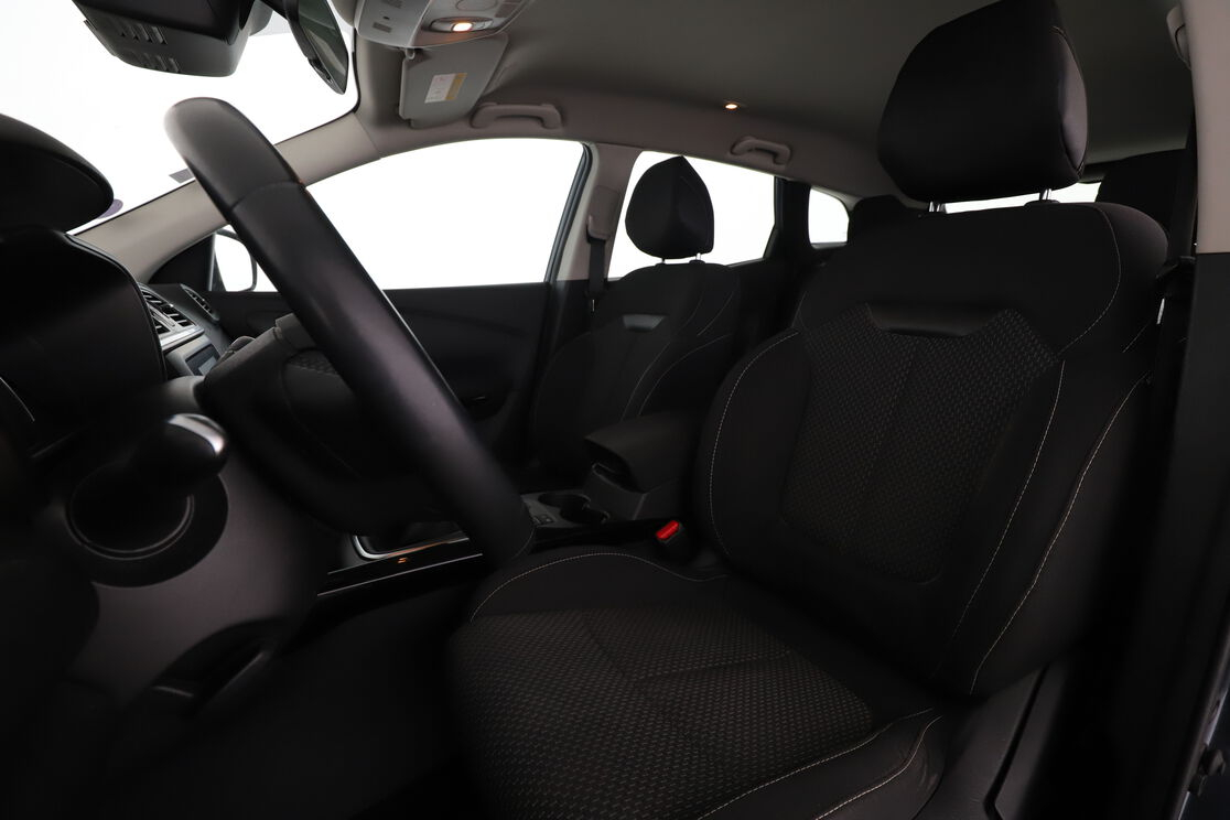 Renault Kadjar 1.3 TCe Zen — photo 9