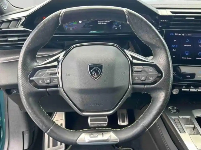 Peugeot 308 sw phev 180ch gt e-eat8 — photo 12
