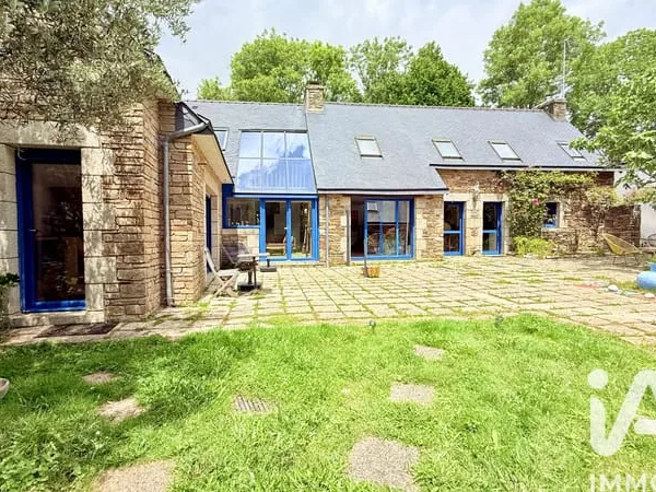 Maison 8 pièces 184 m²