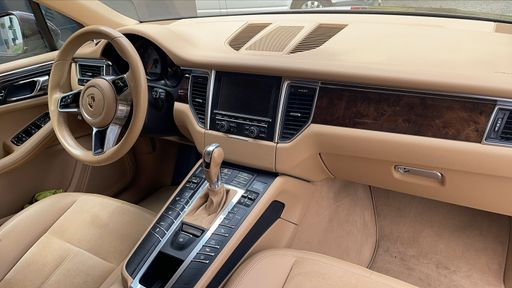 Porsche Macan 3.0 D 258 AWD PDK7 - S – 2015 – 166823 km – Diesel – Boîte Automatique — photo 25