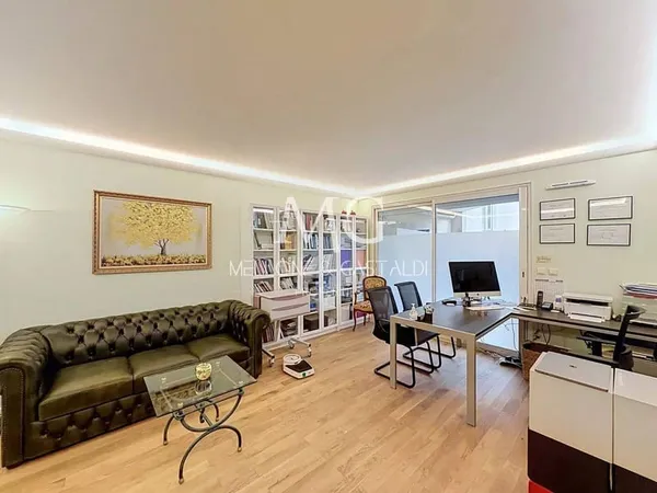 Bureaux 1 pièce 49 m²