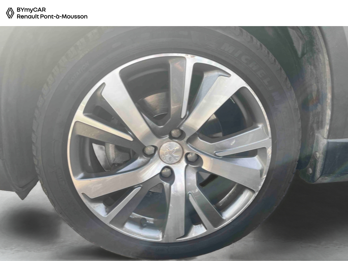 Peugeot 2008 PureTech 110ch S&amp;S EAT6 — photo 14
