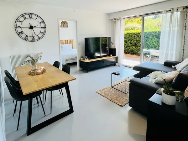 Appartement 2 pièces avec terrasse Sud-Ouest