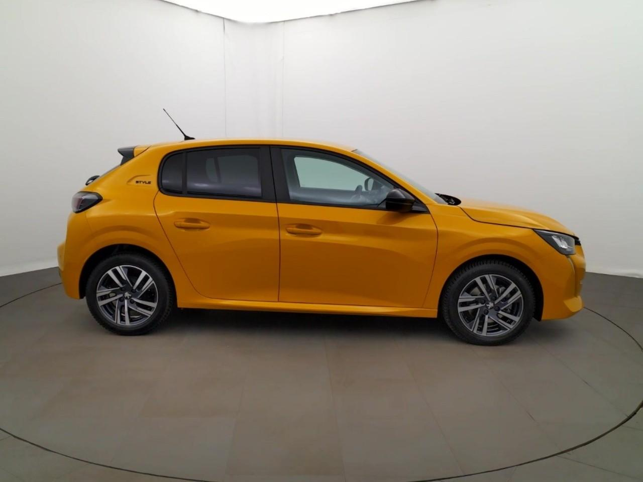 Peugeot 208 puretech 100 s&s bvm6 style — photo 6
