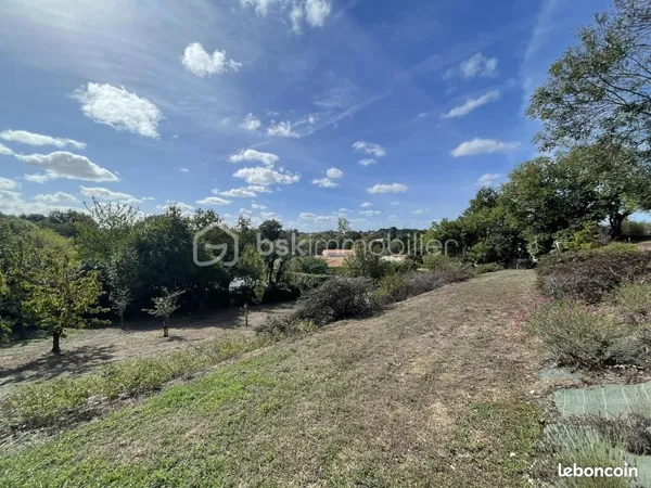 Terrain 1 519 m² Mareuil Sur Lay Dissais