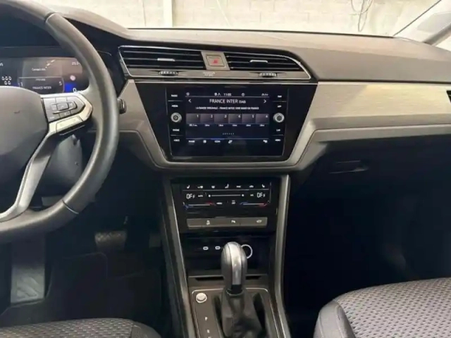 Volkswagen Touran 2.0 tdi 150 dsg7 7pl vw edition — photo 10