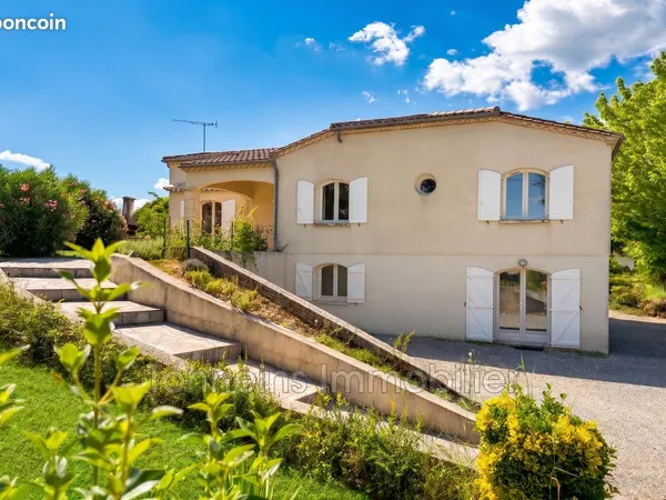 Maison 5 pièces 127 m²
