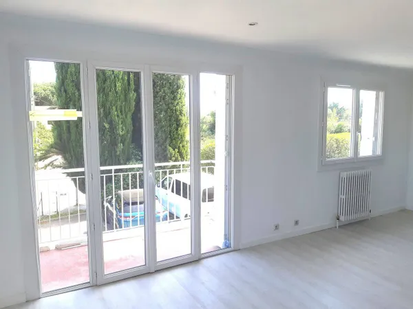 Local professionnel 117 m²