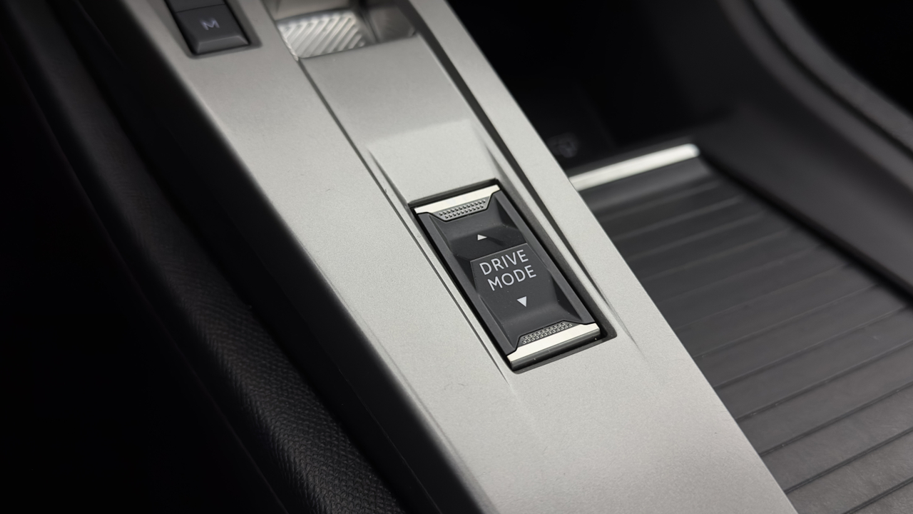 Peugeot 308 PureTech 130ch S&amp;S EAT8 — photo 23