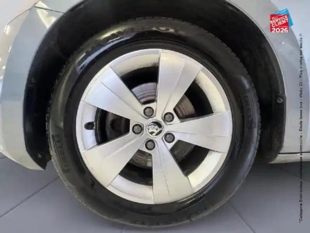 Skoda Superb combi 1.6 tdi 120 greentec business dsg — photo 10