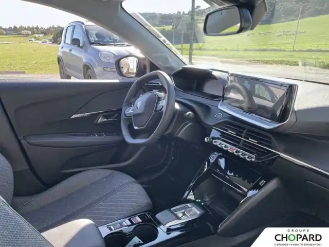 Peugeot 208 hybrid 110 ch e-dcs6 — photo 13