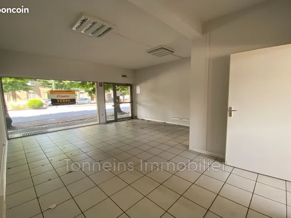 Local commercial 63 m² Marmande