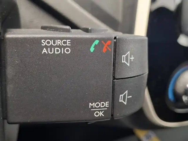 Renault Captur dci 90 e6c — photo 38