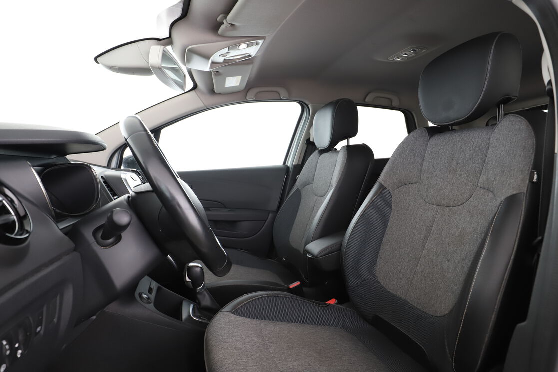 Renault Captur 1.3 TCe Intens EDC — photo 9