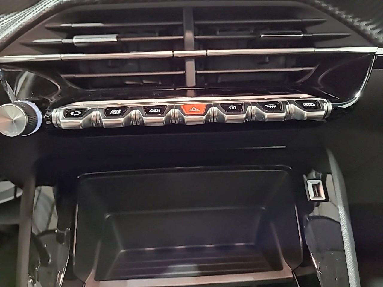 Peugeot 208 puretech 75 s&s bvm5 active pack — photo 23