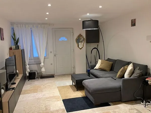 Maison 2 pièces 72 m²