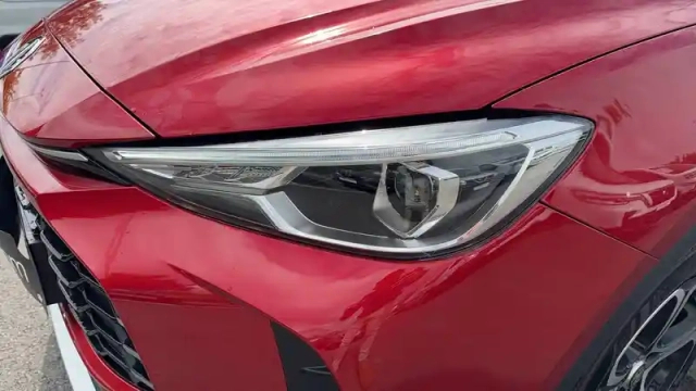 Mg Zs 1.5 l hybrid+ 197 ch — photo 12