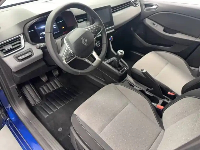 Renault Clio blue dci 100 ch gsr2 — photo 28