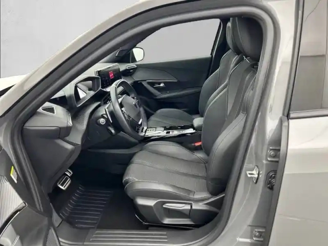 Peugeot 2008 puretech 130 s&amp;s eat8 — photo 11