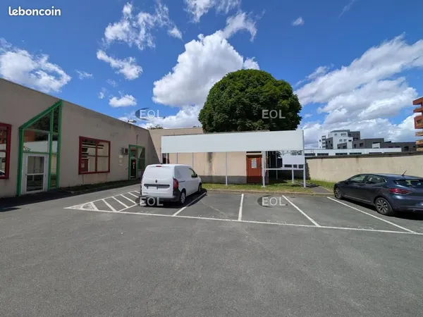 Local d'activité 507 m²